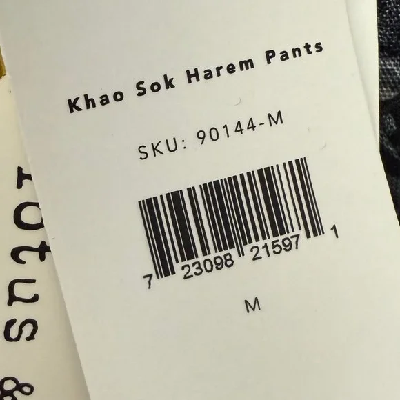 NWOT Lotus and Luna Black and Gray Floral Pants - Picture 8 of 10